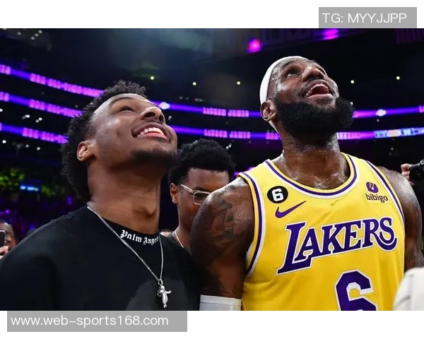 南湾湖人战胜圣克鲁兹勇士布朗尼贡献全能表现阿杜稳定发挥助队取胜